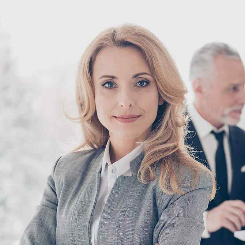 https://ccloud.co.in/wp-content/uploads/2019/04/img-people-05.jpg